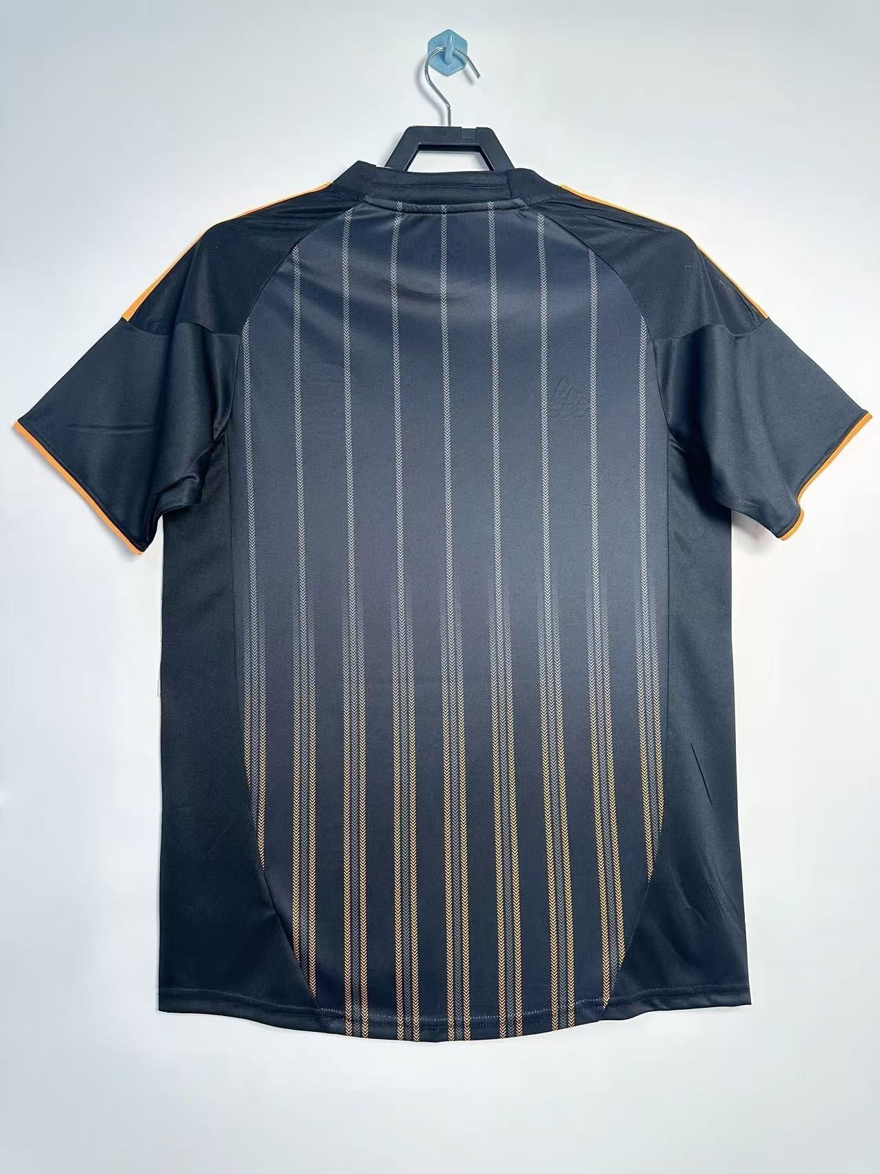 Chelsea retro tee 2010-11 third