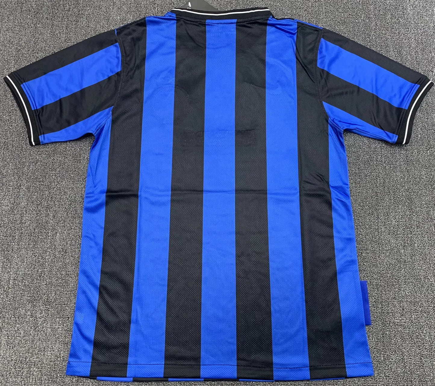 Inter retro tee 2010-11