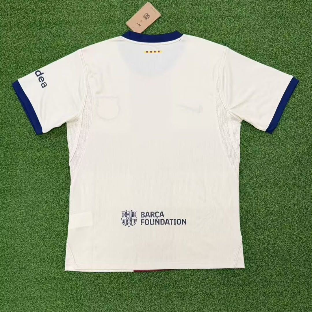 Barcelona fourth tee 26/27