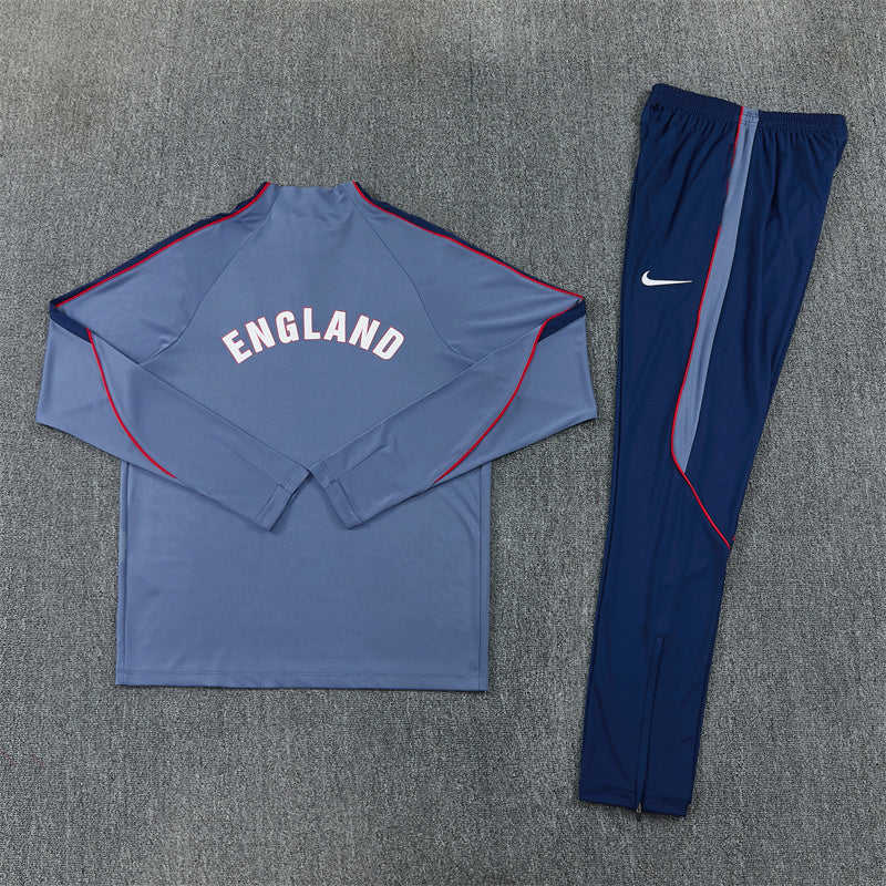 England анцуг 2