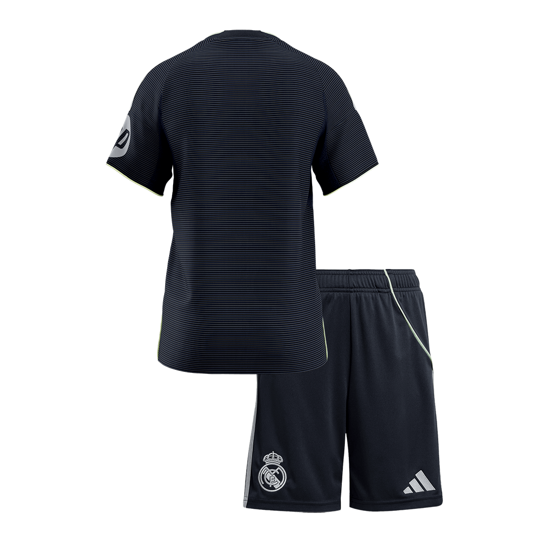 Real Madrid away - детски екип