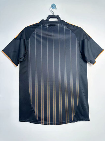 Chelsea retro tee 2010-11 third