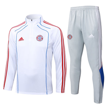 Bayern Munich анцуг 12