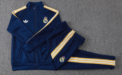Real Madrid анцуг 42