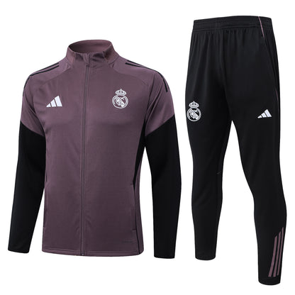 Real Madrid анцуг 46