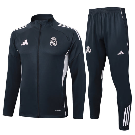 Real Madrid анцуг 25