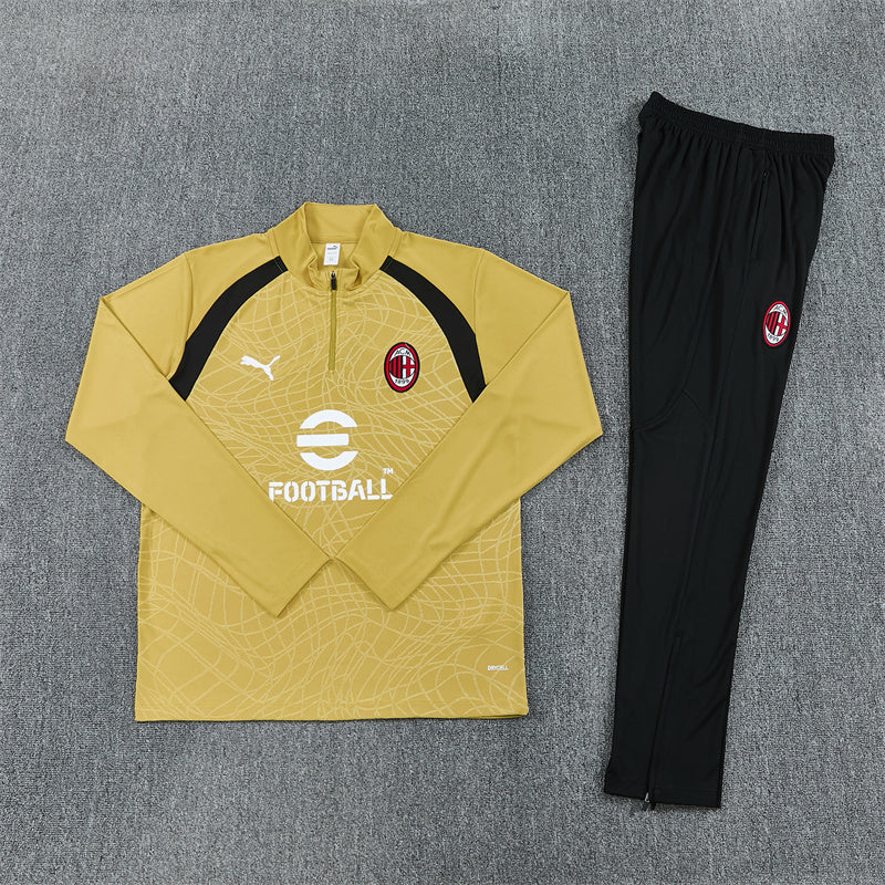 AC Milan анцуг 9