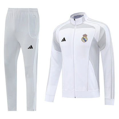 Real Madrid анцуг 3