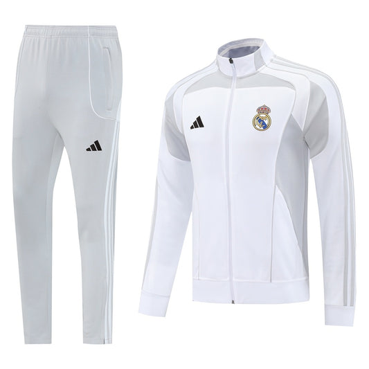 Real Madrid анцуг 3