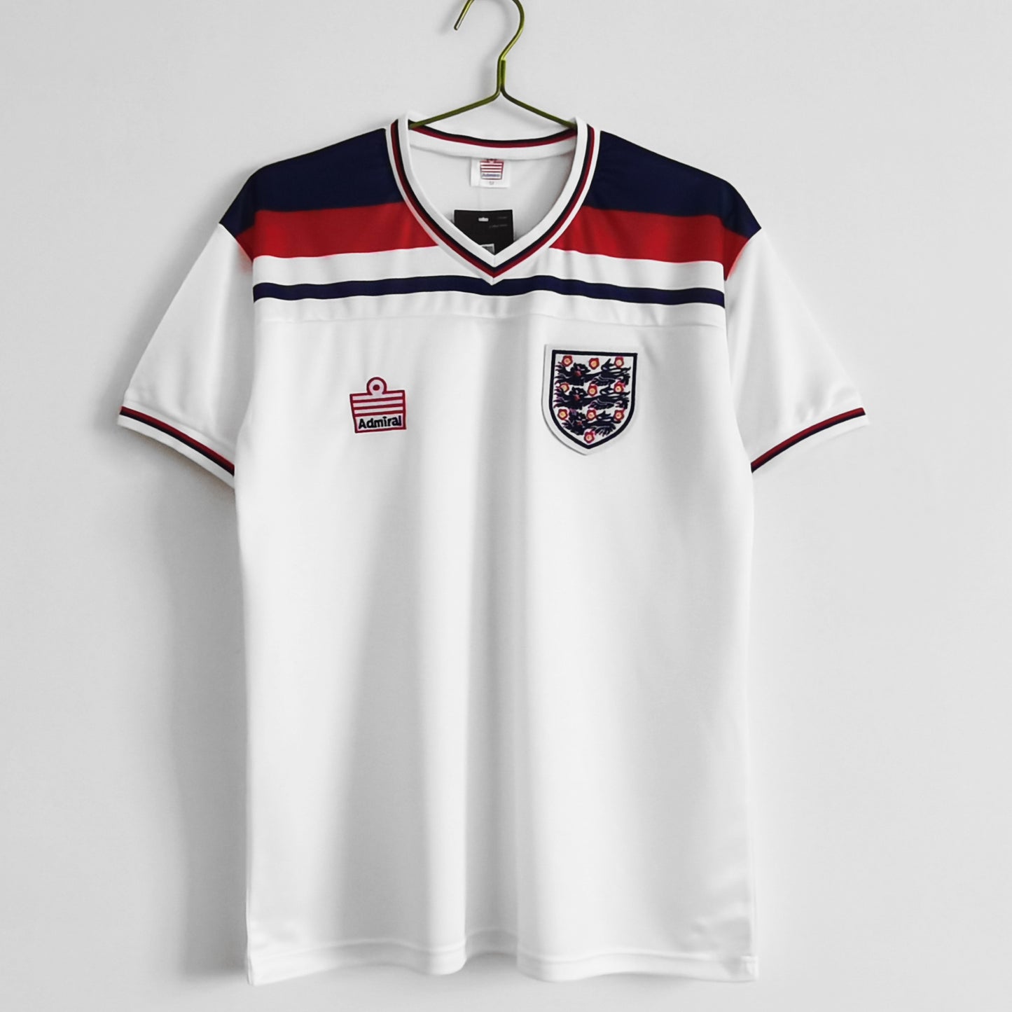 England retro home tee 1982