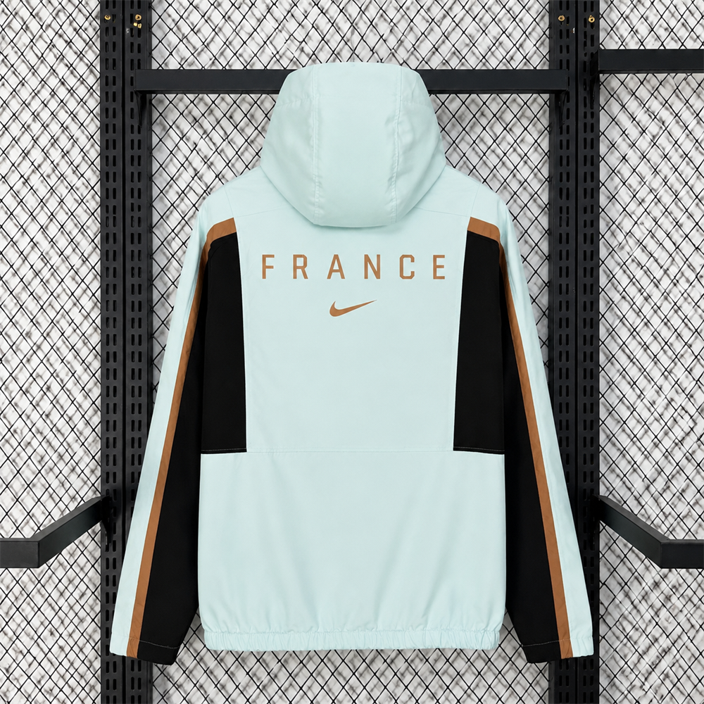 France ветровка
