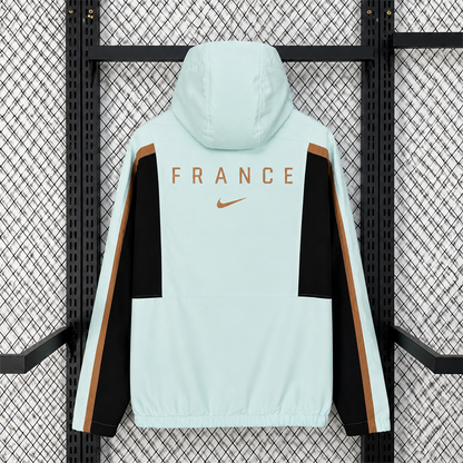 France ветровка
