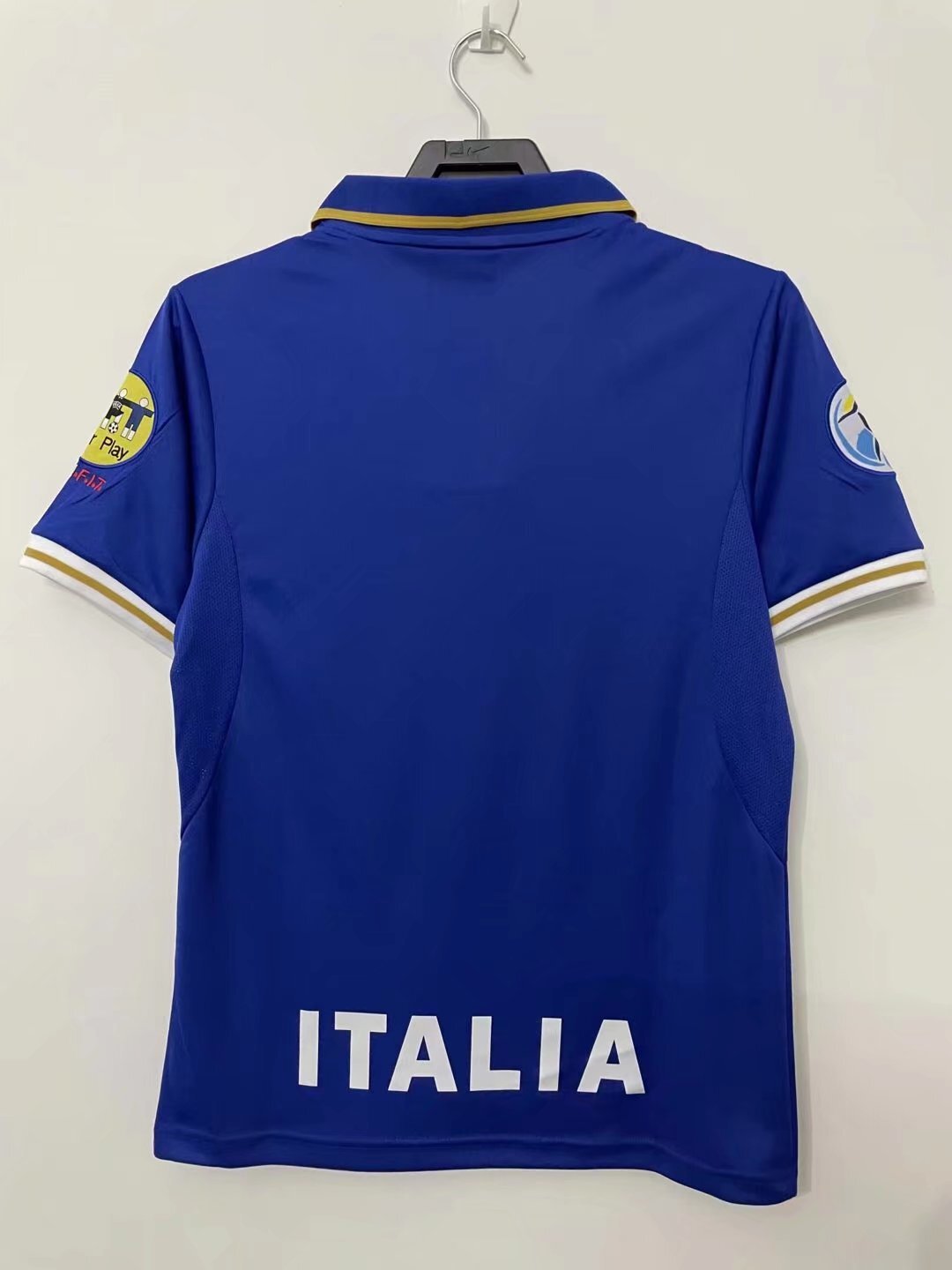 Italy retro tee 1996