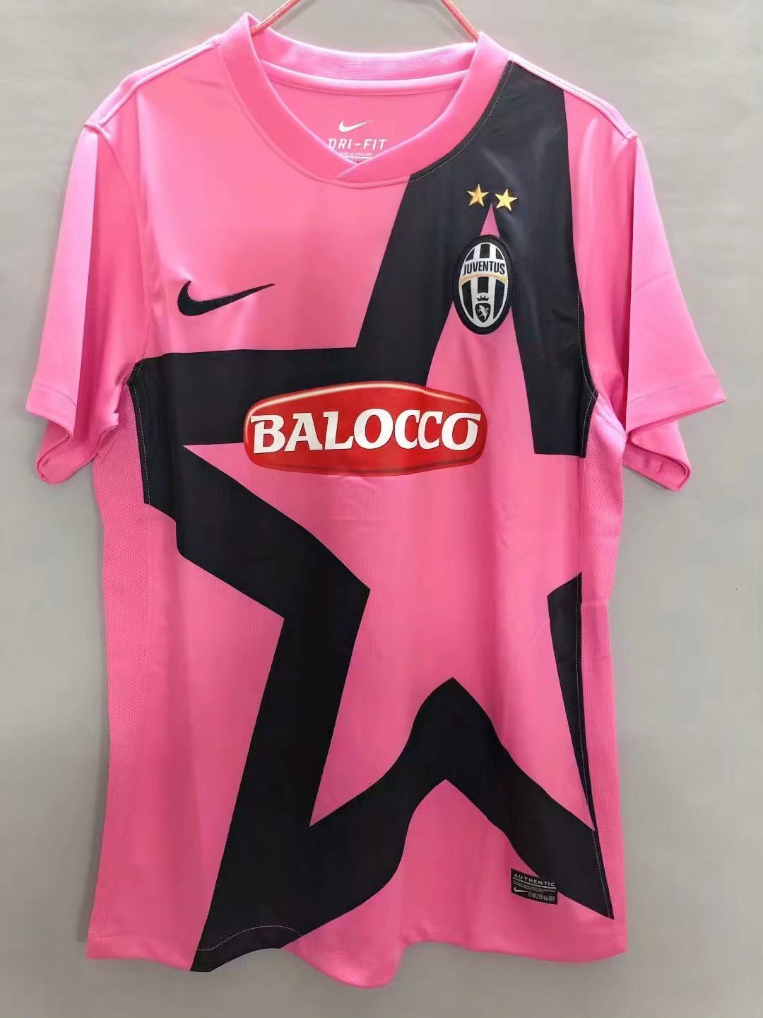 Juventus retro away tee 2011-12