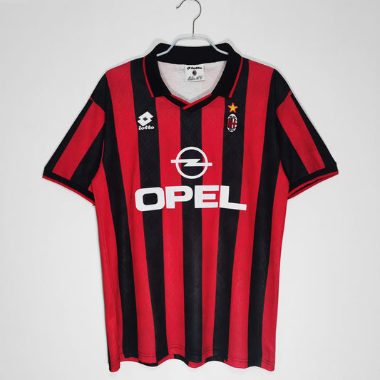 AC Milan 1995-96 титулярен екип