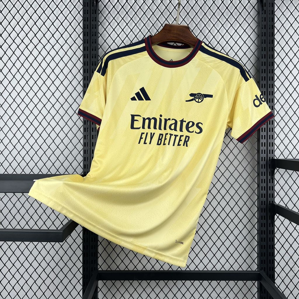 Arsenal third tee 26/27