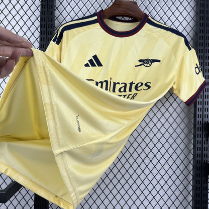Arsenal third tee 26/27