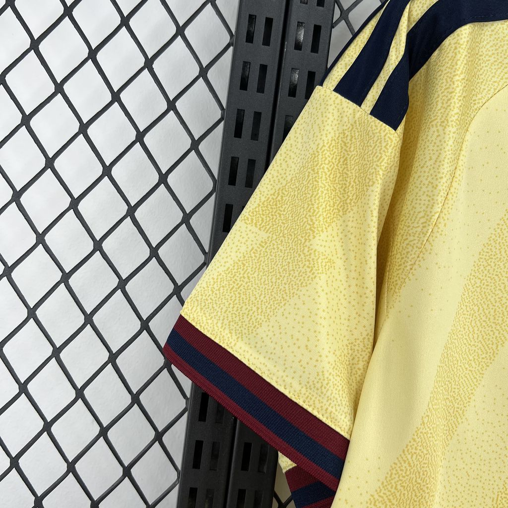 Arsenal third tee 26/27