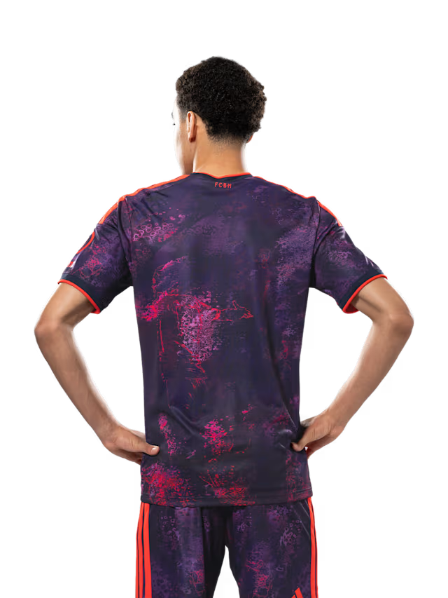 Bayern Munich third tee 26/27