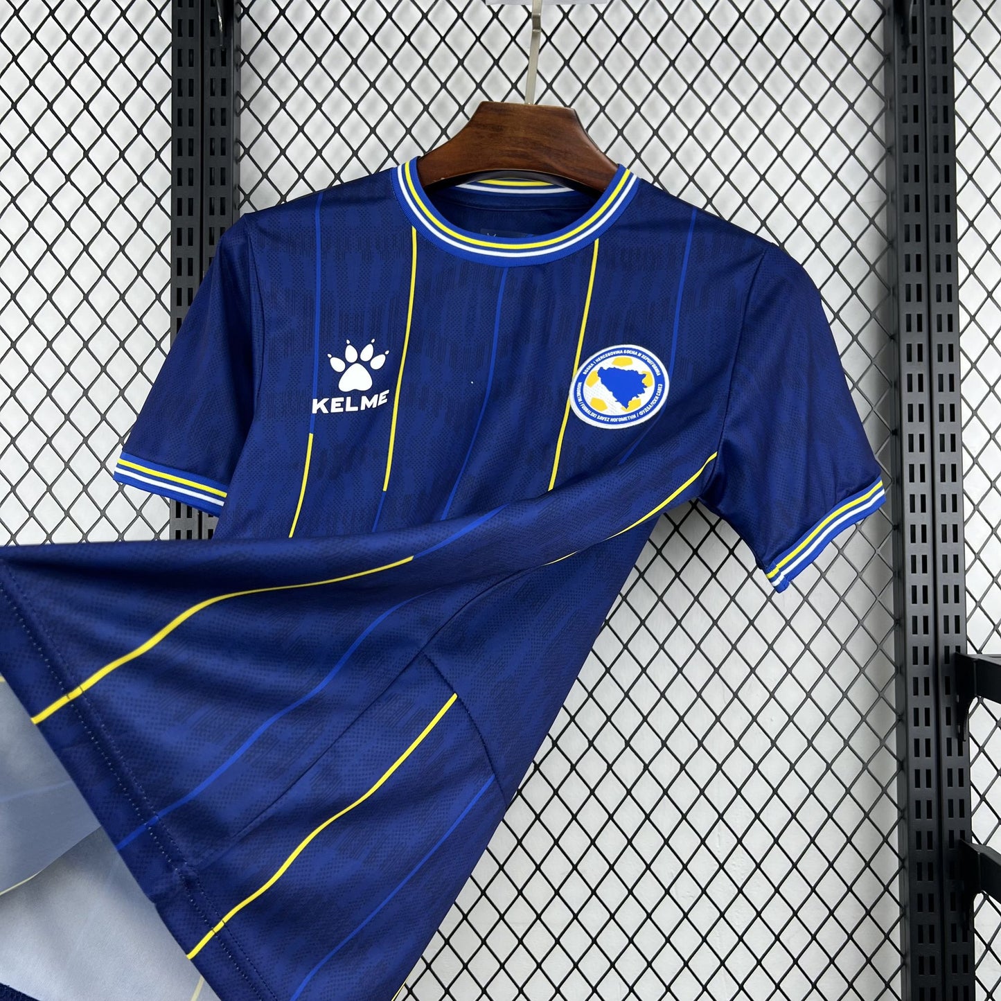 Bosnia and Herzegovina home tee 25/26