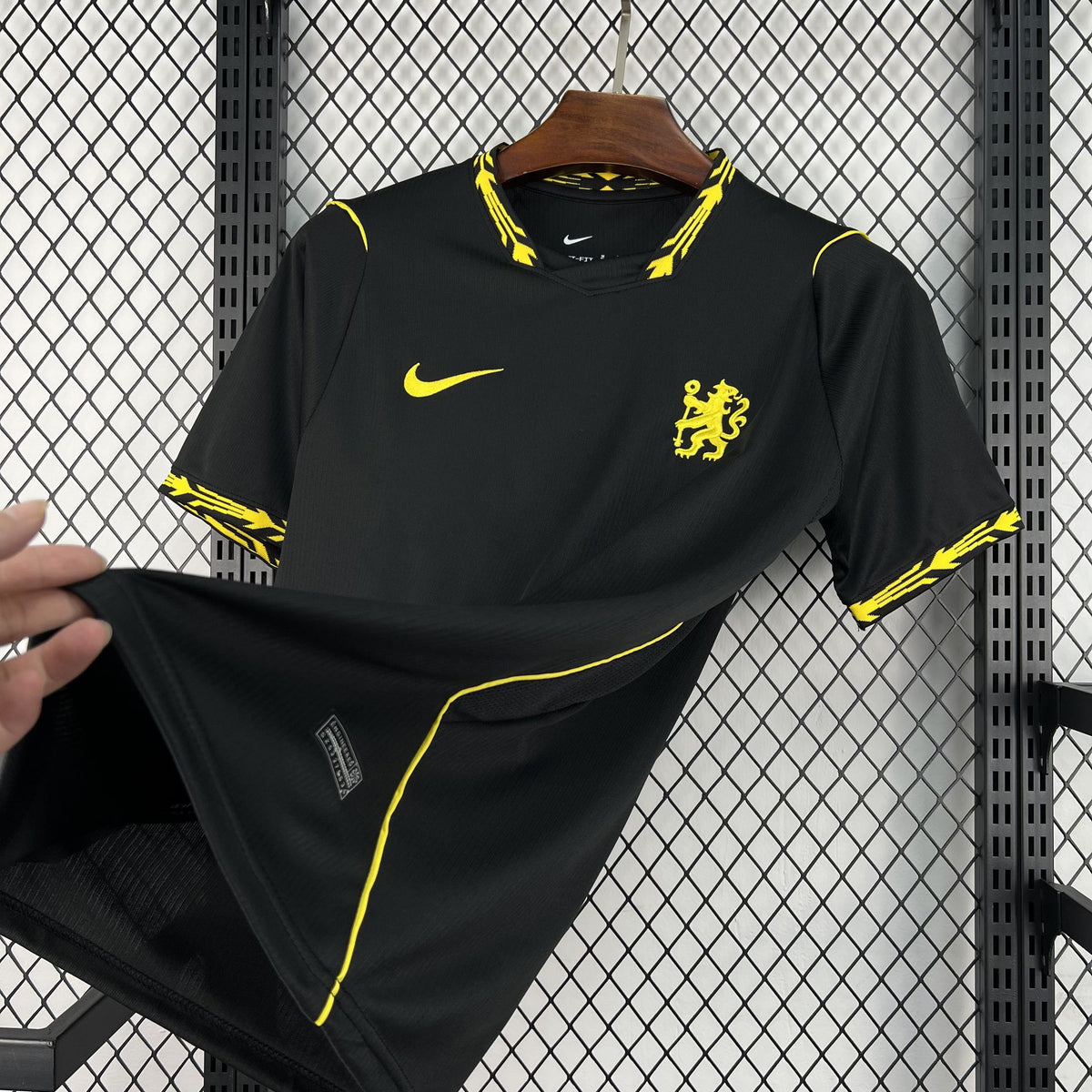 Chelsea away tee 26/27