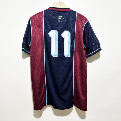 West Ham United Iron Maiden The Final Frontier 1