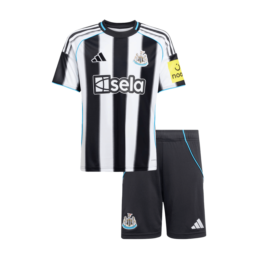 Newcastle home - детски екип