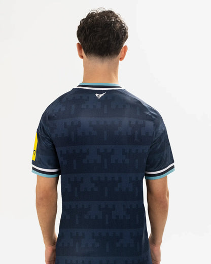 Newcastle away tee 26/27