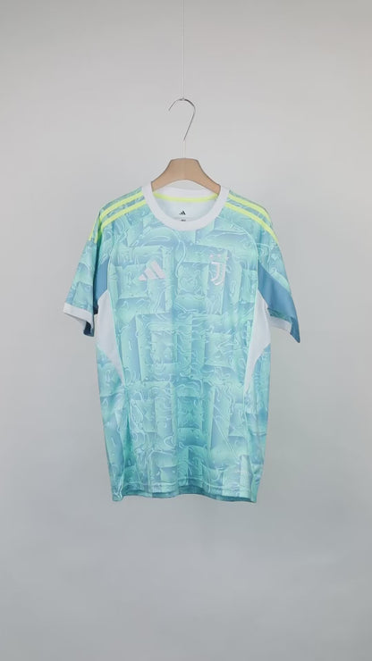 Juventus away tee 25/26