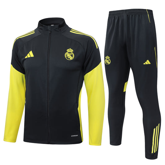 Real Madrid анцуг